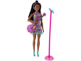 Boneca Barbie Brooklyn com Acessórios Mattel