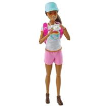 Boneca Barbie caminhada com os pets (7580)