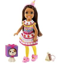 Boneca Barbie Club Chelsea Festa a Fantasia Bolo de Festa - Mattel