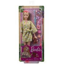 Boneca - Barbie com Cachorrinho - Dia de Autocuidado no Spa - GKH73 MATTEL