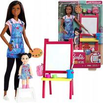 Boneca barbie com cenario professora de arte negra gjm30