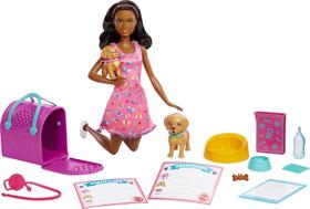 Boneca Barbie Conjunto Adota Cachorrinhos Negra Mattel