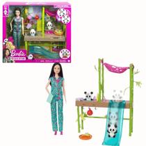 Boneca Barbie Cuidados e Resgate de Pandas 3+ HKT77 Mattel
