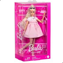 Boneca Barbie Deluxe HYV27 Moda Vestido Rosa e Laço
