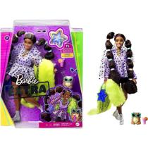 Boneca Barbie Extra 7 Negra Morena Botas Brilhantes e Pet - Mattel