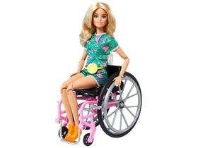 Boneca Barbie Fashionistas Cadeira de Roda Loira - com Acessório Mattel
