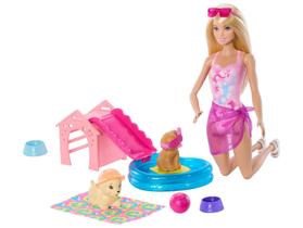 Boneca Barbie Festa na Piscina com Cachorrinhos - com Acessórios Mattel Boneca Barbie Festa na Piscina com Cachorrinhos - com Acessórios Mattel