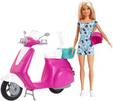 Boneca Barbie Mattel Scooter Rosa brilha no escuro