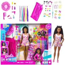 Boneca Barbie Negra Life In The City Penteados Incríveis 75 Acessórios - Mattel HHM39