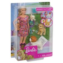 Boneca Barbie Treinadora de Cachorrinhos FXH08 Mattel