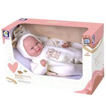 Boneca Bebê com Amor Reborn usando pijama e mantinha