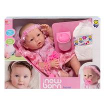 Boneca bebê newborn faz xixi com acessórios divertoys