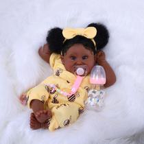Boneca Bebê Reborn Brastoy Realista 48cm Silicone Conjunto de Roupa Chupeta Mamadeira Fralda Certidão e Pelúcia