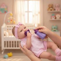 BONECA BEBÊ REBORN DOCE VIDA COM CHUPETA E MAMADEIRA O Realismo e o Carinho de um Bebê de Verdade em Suas Mãos