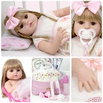 Boneca Bebe Reborn Loira Corpo de Silicone Enxoval 20 Itens Boneca Bebe Reborn Loira Corpo de Silicone Enxoval 20 Itens