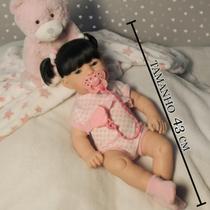 Boneca Bebê Reborn Mia Toda em Vinil Realista Premium 43cm Cabelos Pretos Roupas e Acessórios Luxo Presente Menina Criança Infantil Original