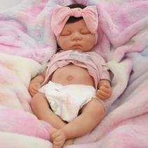 Boneca Bebê Reborn Realista Completa 100% Silicone 48cm Pode Dar Banho Com Kit Acessórios