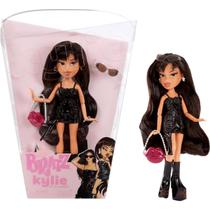Boneca Bratz Celebrity Doll Kylie Jenner Day Candide Boneca Bratz Celebrity Doll Kylie Jenner Day Candide