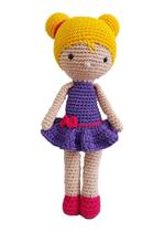 Boneca chloe amigurumi crochê