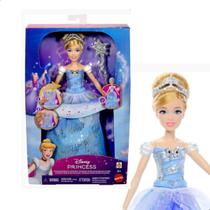 Boneca Cinderela 30cm Vestido Com Luzes E Som Princesas Disney JBF94 - Mattel Boneca Cinderela 30cm Vestido Com Luzes E Som Princesas Disney JBF94 - Mattel