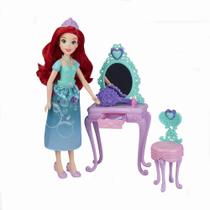Boneca com Acessórios - Princesas Disney - Penteadeira Real da Ariel - Hasbro Boneca com Acessórios - Princesas Disney - Penteadeira Real da Ariel - Hasbro