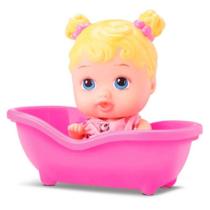 Boneca Com Banheira E Toalhinha Little Dolls Loira Divertoys