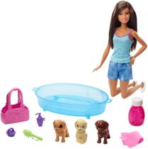 Boneca de brinquedo Mattel Barbie com animais de estimação e acessórios Brunette GDJ39