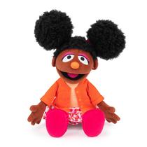 Boneca de pelúcia GUND Sesame Street Official Gabrielle 33cm Boneca de pelúcia GUND Sesame Street Official Gabrielle 33cm