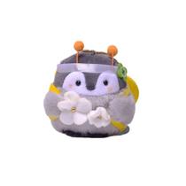 Boneca de pelúcia Pinguim com flor de 8 cm de altura