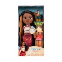 Boneca Deluxe Moana com Som e Acessórios - Moana 2 Boneca Deluxe Moana com Som e Acessórios - Moana 2