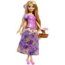 Boneca Disney Princesa Rapunzel SPIN AND Reveal com Acessórios