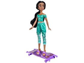 Boneca Disney Princesas Aventuras Diárias Jasmine - e Tapete Mágico com Acessório Hasbro