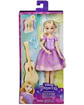 Boneca Disney Princesas Rapunzel com Violão Muda de Cor Hasbro Boneca Disney Princesas Rapunzel com Violão Muda de Cor Hasbro