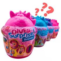 Boneca diver surprise - bolsinha - mama e chora