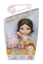 Boneca fashion Bratz Babyz Runwayz Dana com moda real