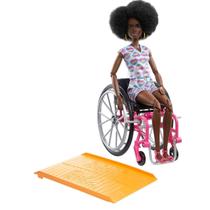 Boneca Fashionista Na Cadeira De Rodas Roxa Barbie Hjt14