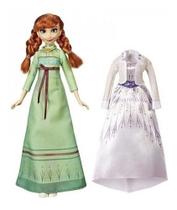 Boneca Frozen 2 Disney Anna Trajes de Arendelle 2 Vestidos