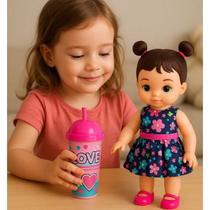 Boneca Hannah Infantil Copo Suquinho Canudo Vestido Acessórios Brincar Mamãe Boneca Hannah Infantil Copo Suquinho Canudo Vestido Acessórios Brincar Mamãe