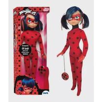 Boneca ladybug com acessorio - miraculous