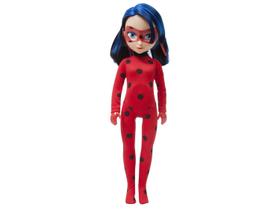 Boneca Ladybug Musical 1864 NOVABRINK Boneca Ladybug Musical 1864 NOVABRINK