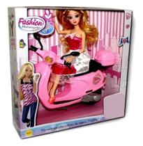 Boneca Linda Com Moto Lambreta Fashion Articulada