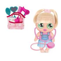 Boneca Menina Best Friends Primeira Consulta Com Bolsinha