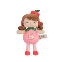 Boneca Mini Angela Frutas Maçãzinha 20cm Com Caixa - Metoo Boneca Mini Angela Frutas Maçãzinha 20cm Com Caixa - Metoo