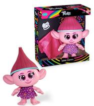 Boneca Mini Poppy Dreamworks Trolls Cuidados Pupee 1021