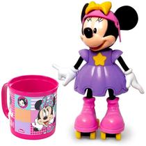 Boneca Minnie Patinadora que fala Elka + Caneca Giratória Divertida