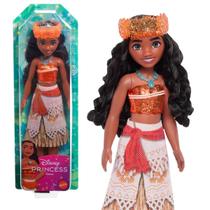 Boneca Moana 30cm Princesas Disney Saia Cintilante HLW05 - Mattel