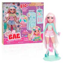 Boneca moderna Just Play Style Bae Kiki 25 cm com 31 peças