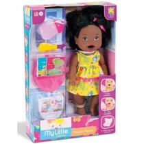 Boneca MY Little Collection Primeira Papinha Negra Divertoys 8107 Boneca MY Little Collection Primeira Papinha Negra Divertoys 8107