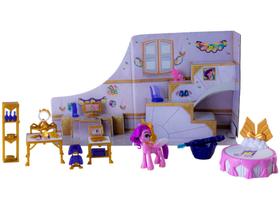 Boneca My Little Pony Princesa Petals Hasbro - com Acessórios