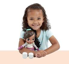 Boneca Nella Fala e Canta 4691 - Dtc